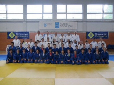Selección Galega Cadete convocada para la concentración de Judo Cadete 2015 en Pontevedra, junto a las selecciones Española y Balear de la categoría y sus respectivos técnicos